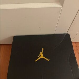 Air Jordan 1 Mid SE PS Black and Gold Sneakers